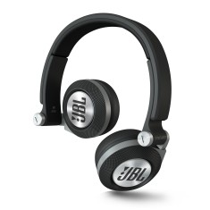 Headphone com Microfone JBL Synchros E30