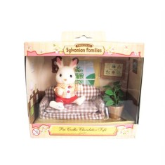 Boneca Sylvanian Families Pai Coelho Chocolate e Sofá Gulliver