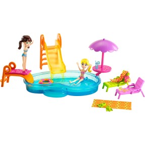 Boneca Polly Melhor Piscina de Todas Mattel